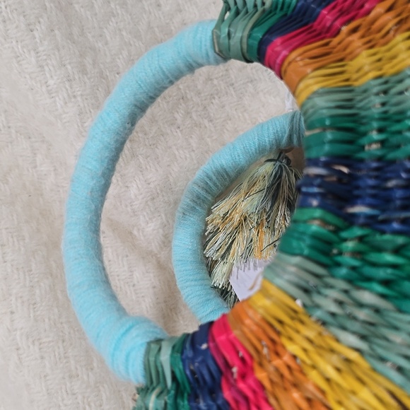 Rainbow Fan Rattan Beach Bag from Anthropologie by C&C California - Picture 12 of 12